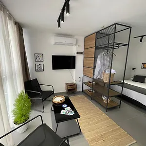 Vela 2 Apartment