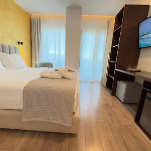Hotel The Queen's Lion Premium, Sarandë